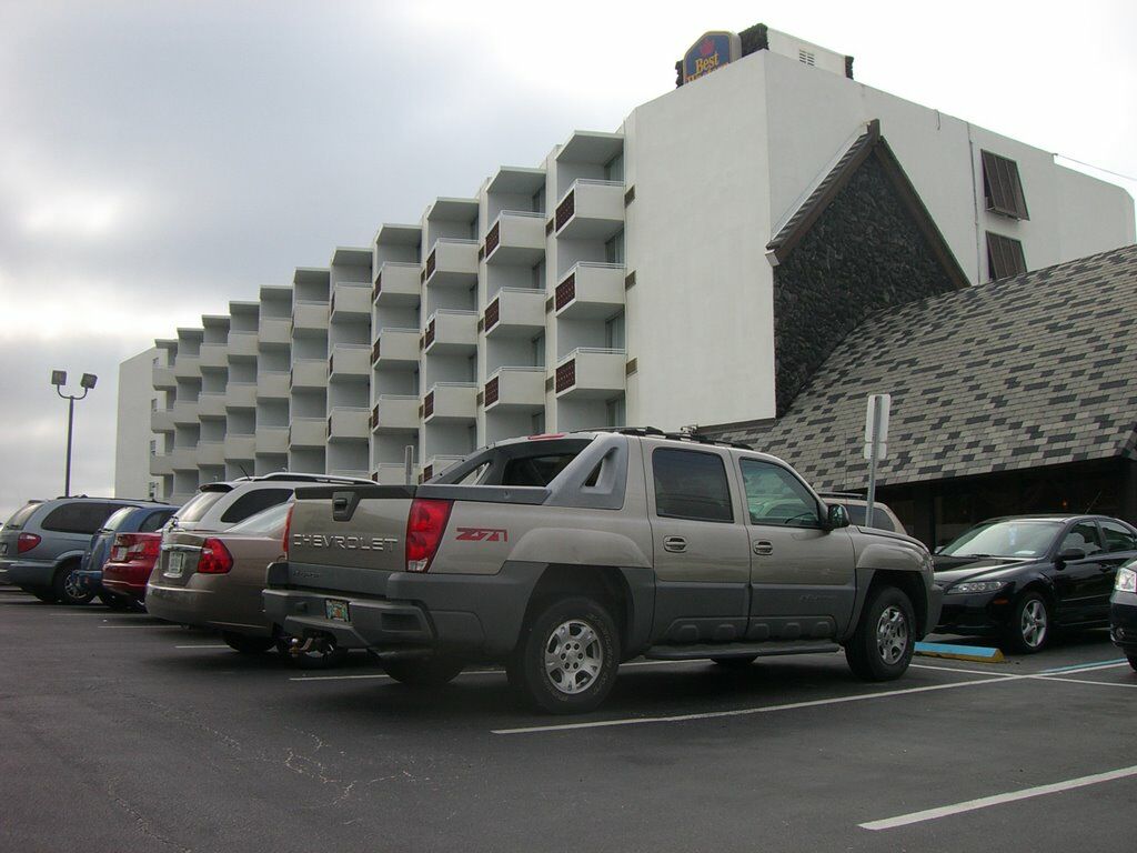Best Western Aku Tiki Inn Daytona Beach Exterior foto